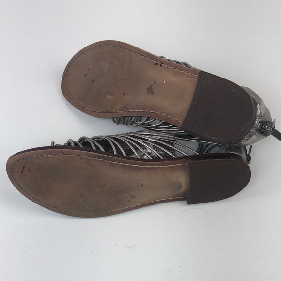 Sam Edelman Stone Accessory Sandals - Picture 3 of 4